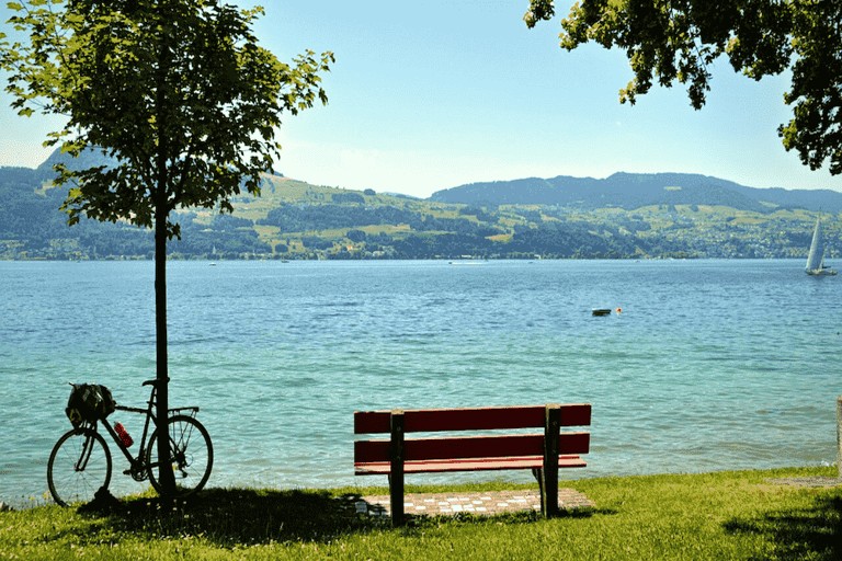 Begegnungen auf der Bank am Zürichsee